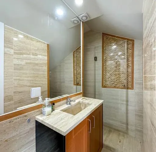 High Floor Terrace Διαμέρισμα